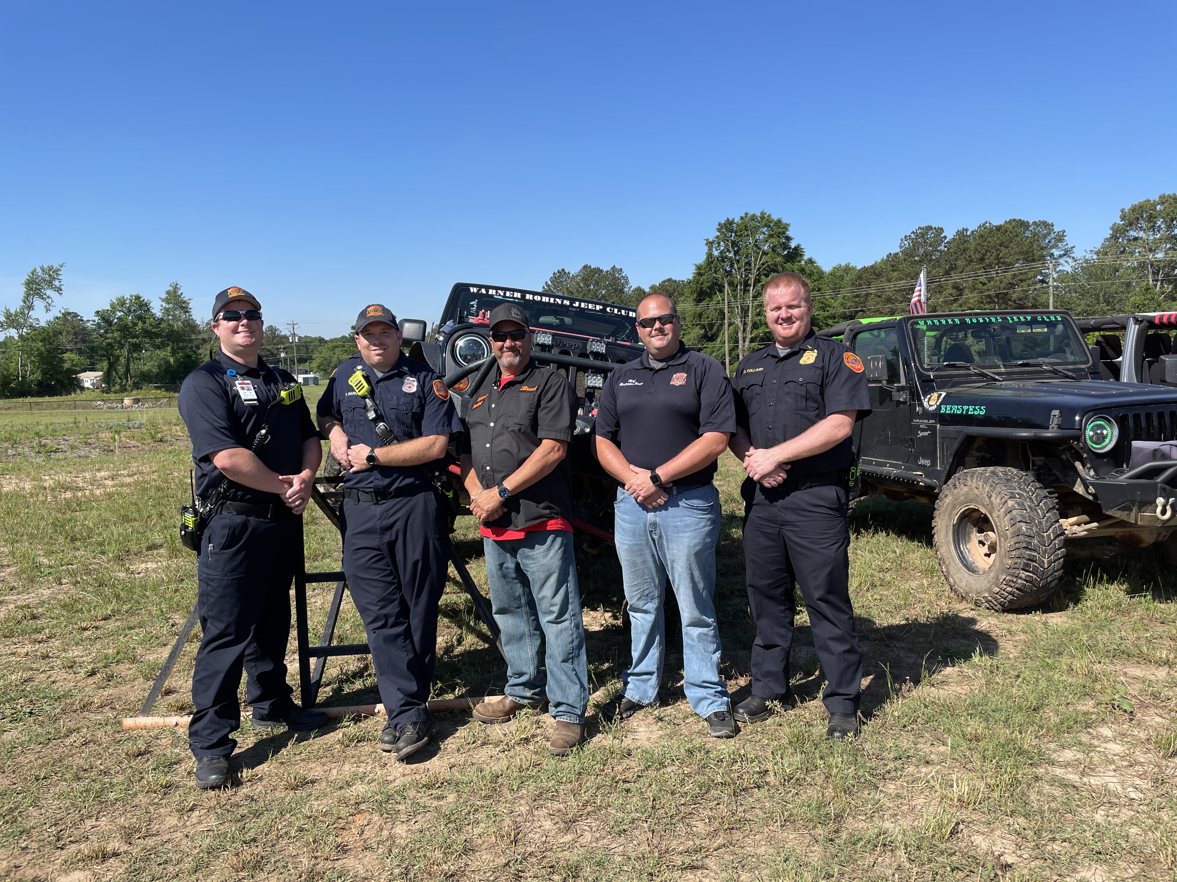 Jeep show with local officers
